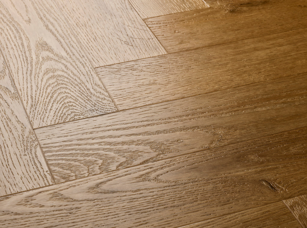 Elements Inspirations LVT Herringbone - Barn Oak EIH07 - 95mm x 380mm