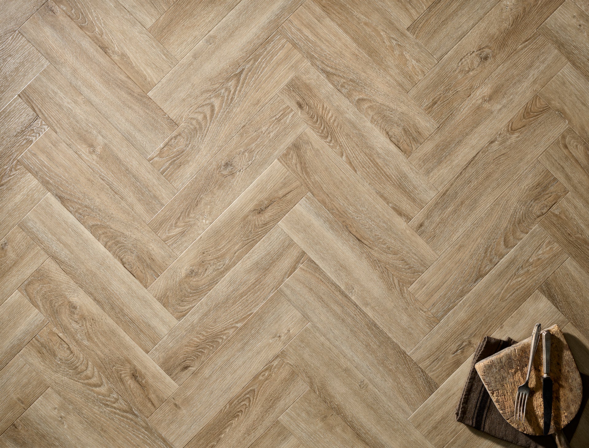 Textures LVT - Weathered Oak Herringbone - 95mm × 380mm