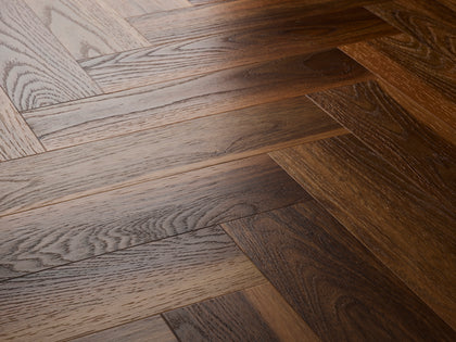 Textures LVT - Warm Walnut Herringbone - 95mm × 380mm