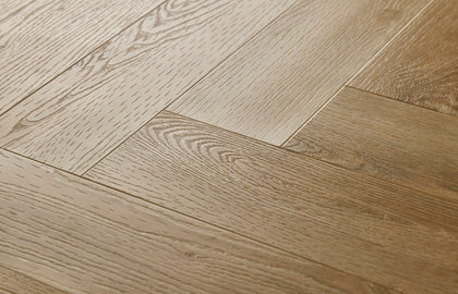 Textures LVT - Washed Oak Herringbone - 95mm × 380mm